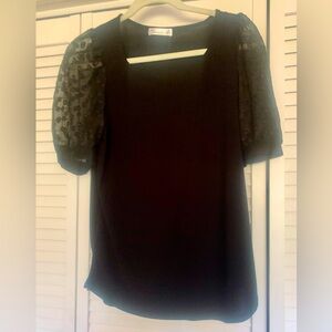 Like New Black elegant Top